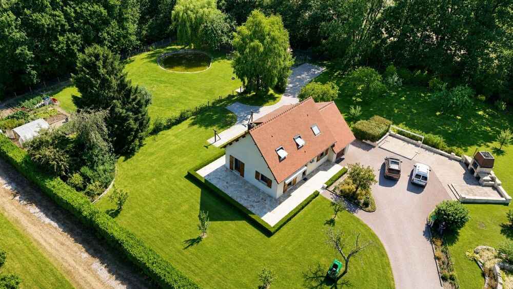 Vente Maison 125m² Gonneville-Sur-Mer, 3 ch, 2 garages, Dépendance. Gonneville-sur-mer