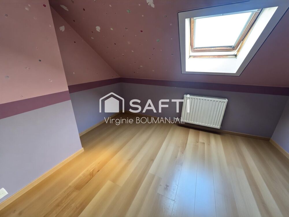 Vente Maison Maison de 114m2 environ 2 chambres, un bureau et un garage Estrees-sur-noye
