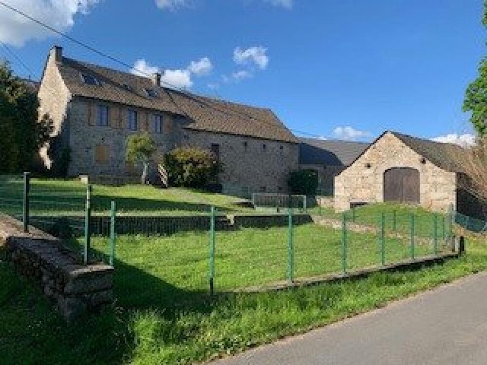 Vente Maison Ensemble de trois  bâtis , unique , espace individuel securisé, maison principale habitable de suite Prinsuejols