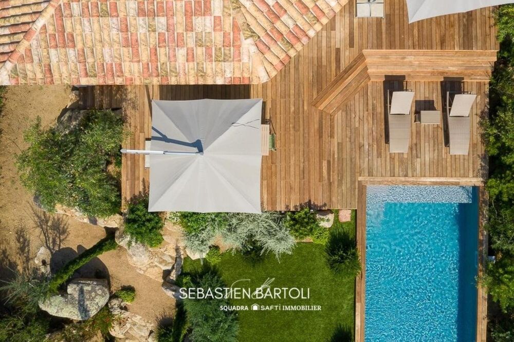 Vente Maison Maison T3 de 137m2 avec piscine chauffée vue montagne Porto-vecchio