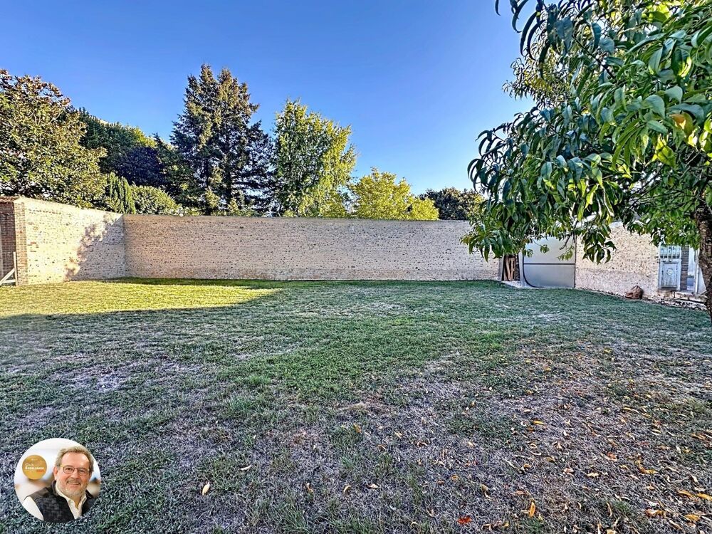 Vente Terrain Terrain constructible clos en plein centre-ville Villeneuve-sur-yonne
