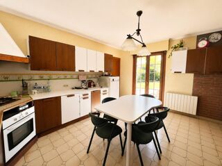  Maison à vendre 8 pièces 165 m²