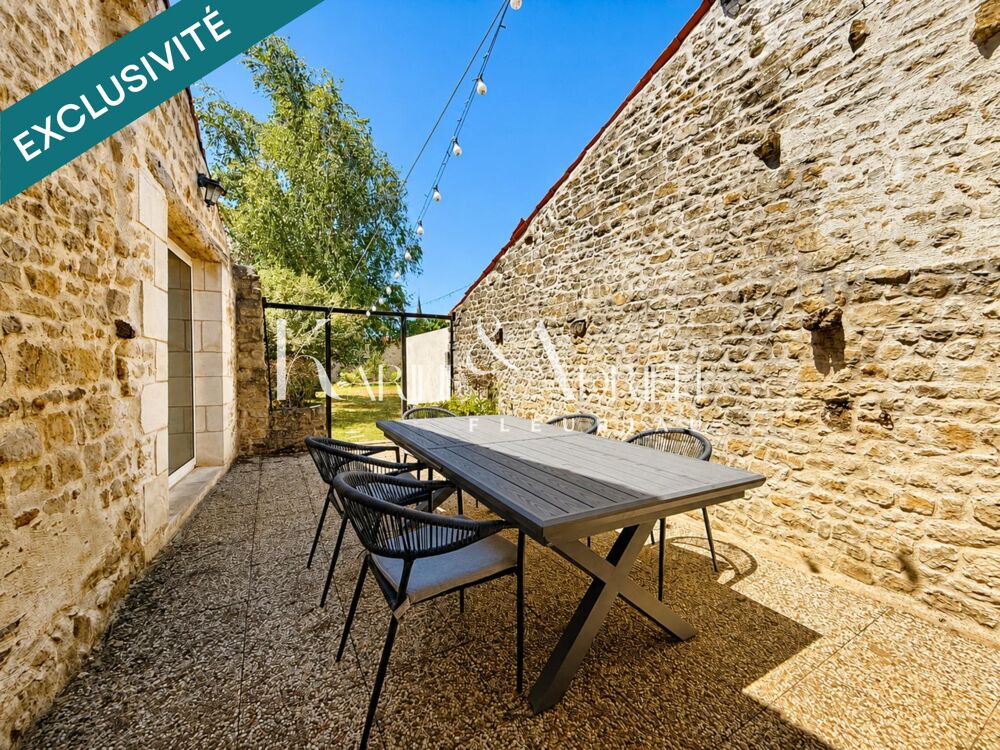 Vente Maison Maison de ville : 6 chambres, piscine et jardin Sainte-hermine