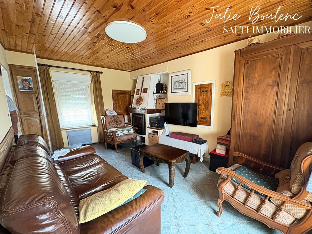 Jolie maison avec petit extérieur et cave