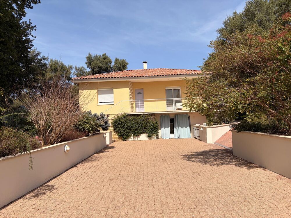 Vente Maison Maison familiale avec piscine sur 1 930 m2 arborés Fourques-sur-garonne