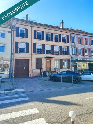  Immeuble � vendre 254 m�