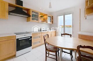  Appartement à vendre 6 pièces 141 m²