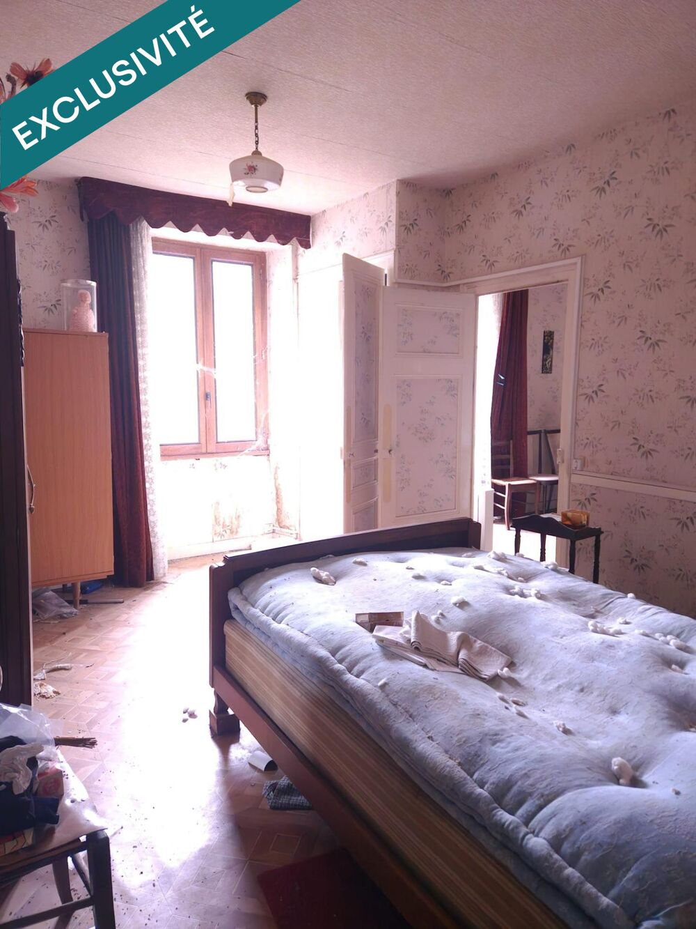 Vente Maison MAISON 165 M² À RÉNOVER – 4 CHAMBRES – GRENIER AMÉNAGEABLE 55 M² – 49 000 € Tenay