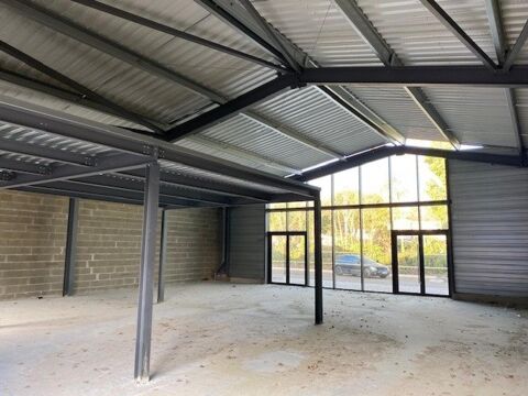 Hangar, Nouveau Port entrée d'Arcachon, 310 m², Vitrine 590000 33260 La teste-de-buch