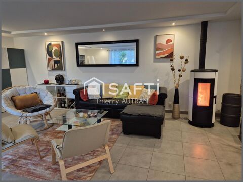   Maison habitable sans travaux et entirement rnove par un artisan. Maison - 5 pice(s) - 135 m