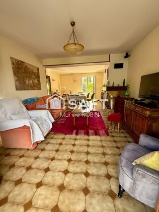  Maison  vendre 6 pices 132 m