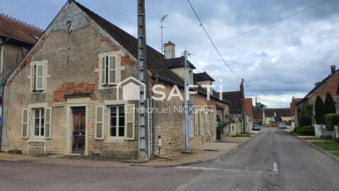   Très belle maison de village en pierre T7 avec 4 chambres Maison - 7 pièce(s) - 235 m²