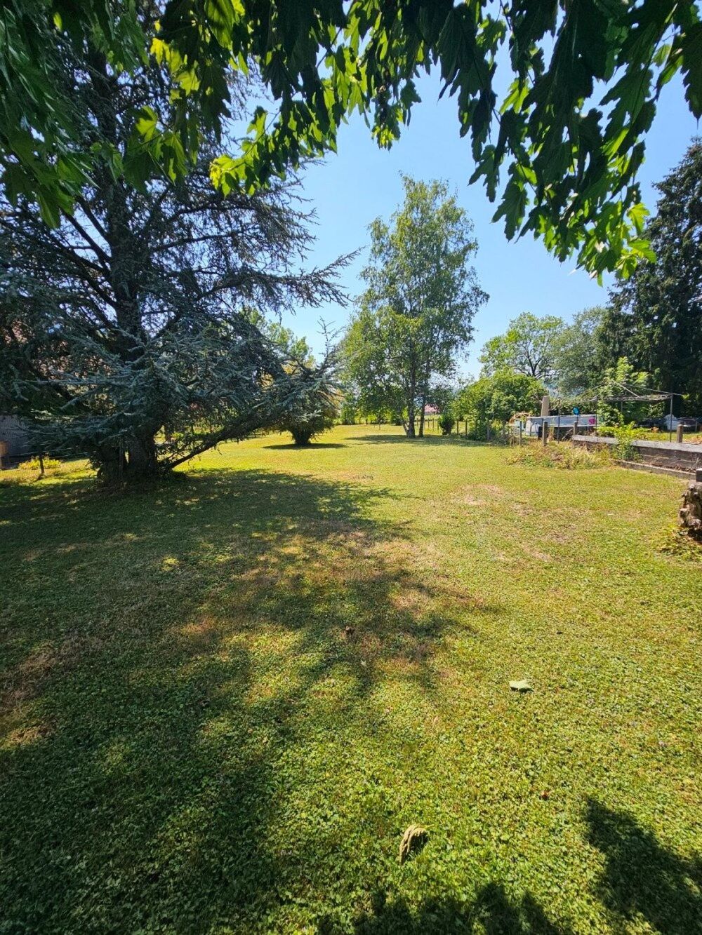 Vente Maison À Vendre  Maison Type T5 125 m². Saint -Laurent du - Pont ( 38380 ) Saint-laurent-du-pont