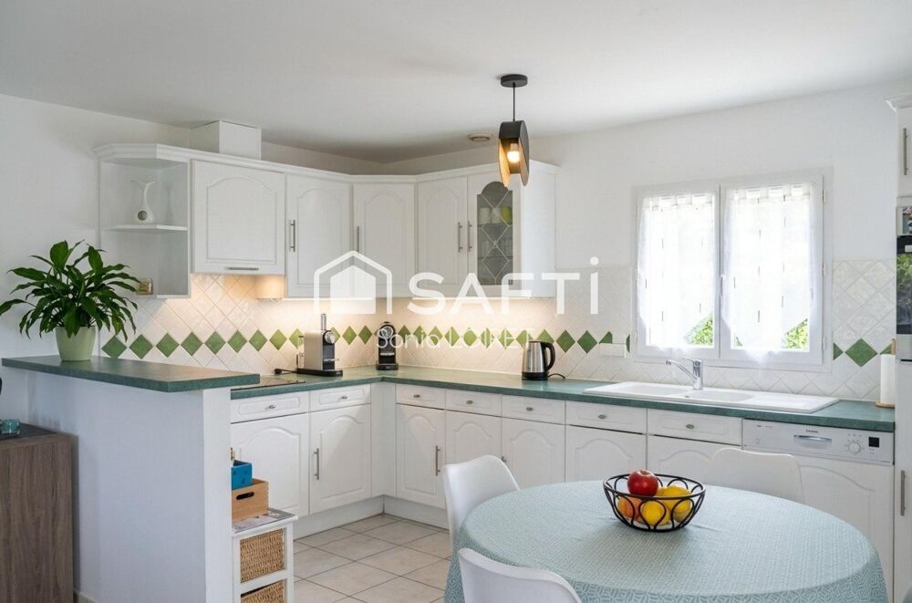 Vente Maison Maison trois chambres , proche centre ville L' ile-d'olonne