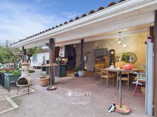  Maison � vendre 8 pi�ces 274 m�