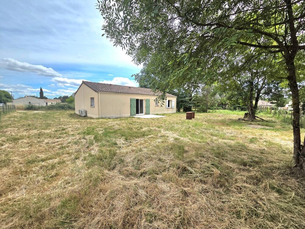 Vente Maison 3 chambres, proches commodités et écoles, calme Saint-christoly-de-blaye