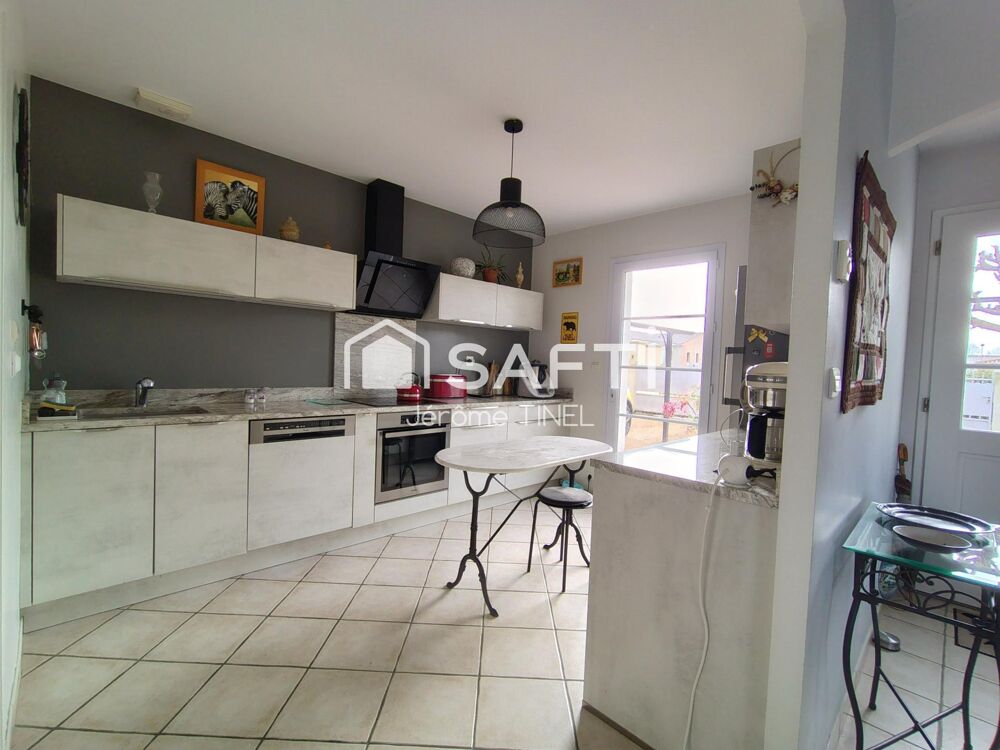 Vente Maison Beau plain-pied 4 chambres piscine chauff�e Cozes