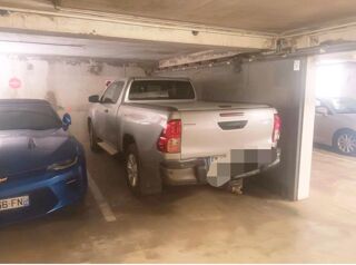  Parking / Garage à vendre 