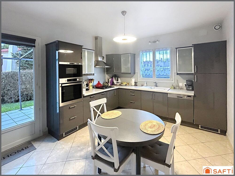 � vendre  Maison La Rochelle (17000)