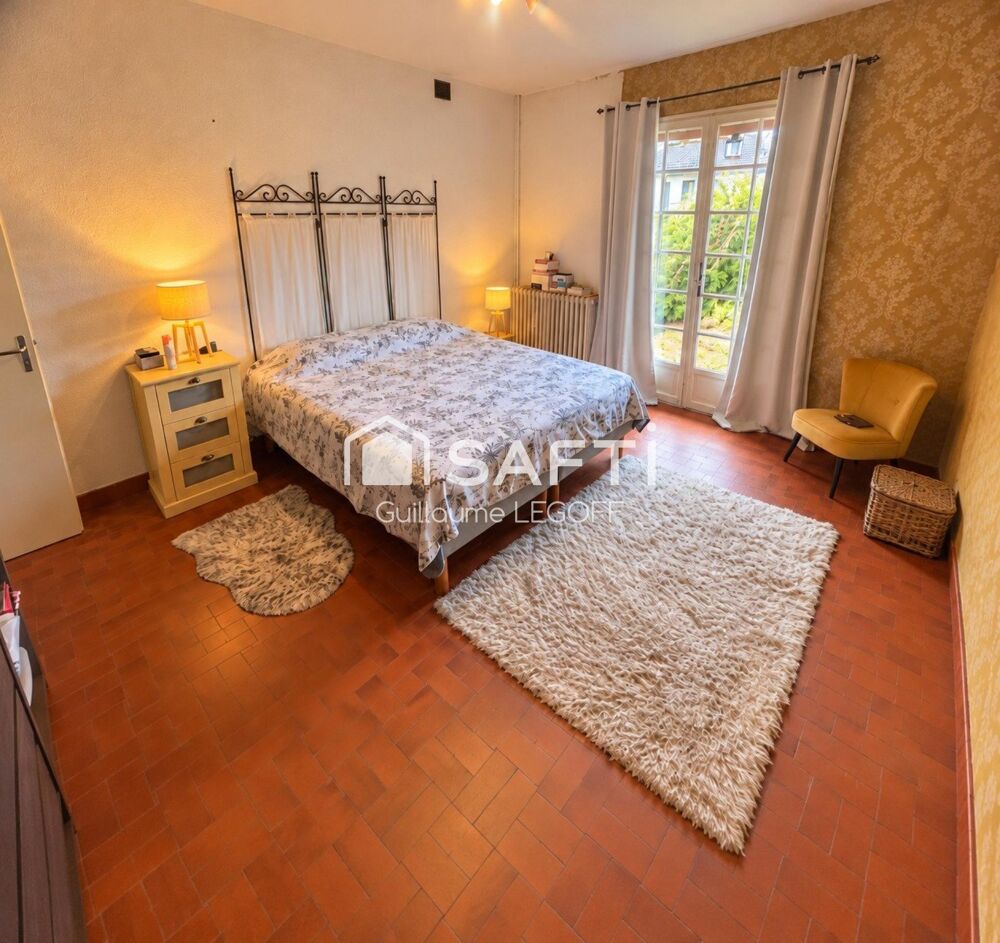 Vente Maison Maison familiale, 5 chambres et grand terrain Charenton-du-cher