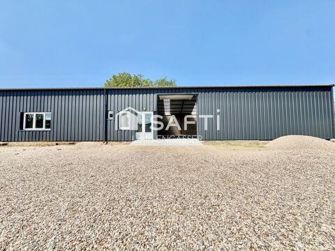   Local commercial à louer - 220m2 - Toutes activités 
