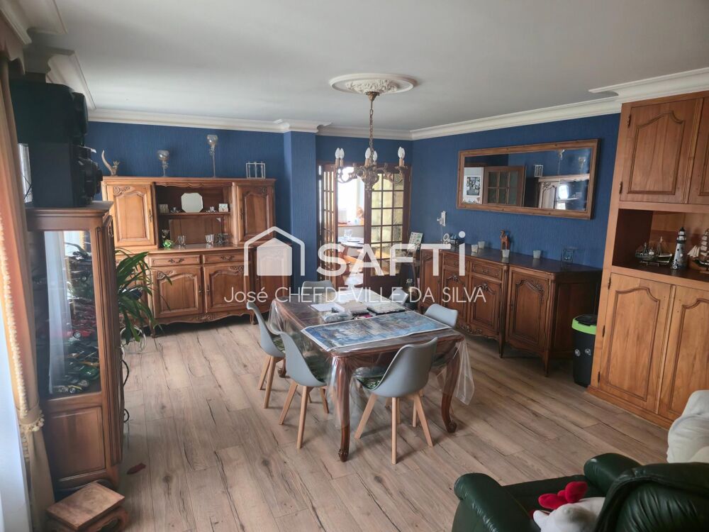 Vente Maison Une maison rare: volumes, terrain et mille projets Chapdes-beaufort