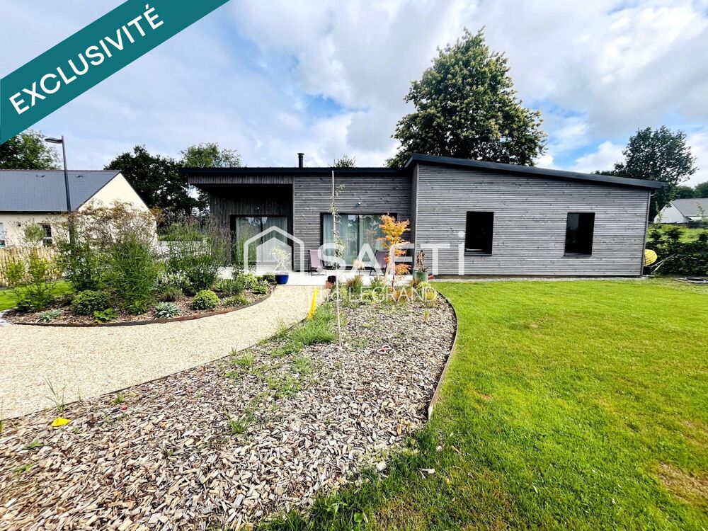 Maison avec une vie de plain -pied au coeur Pédernec (Côtes- d'Armor) entre Lannion et Guingamp