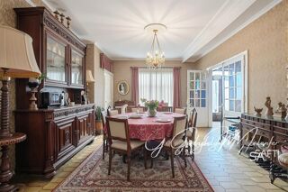  Maison à vendre 8 pièces 163 m²