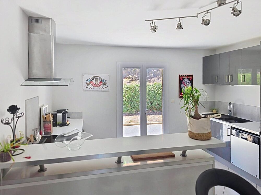 Vente Maison VILLA 6 PIECES 4 CHAMBRES PISCINE Le plan-de-la-tour