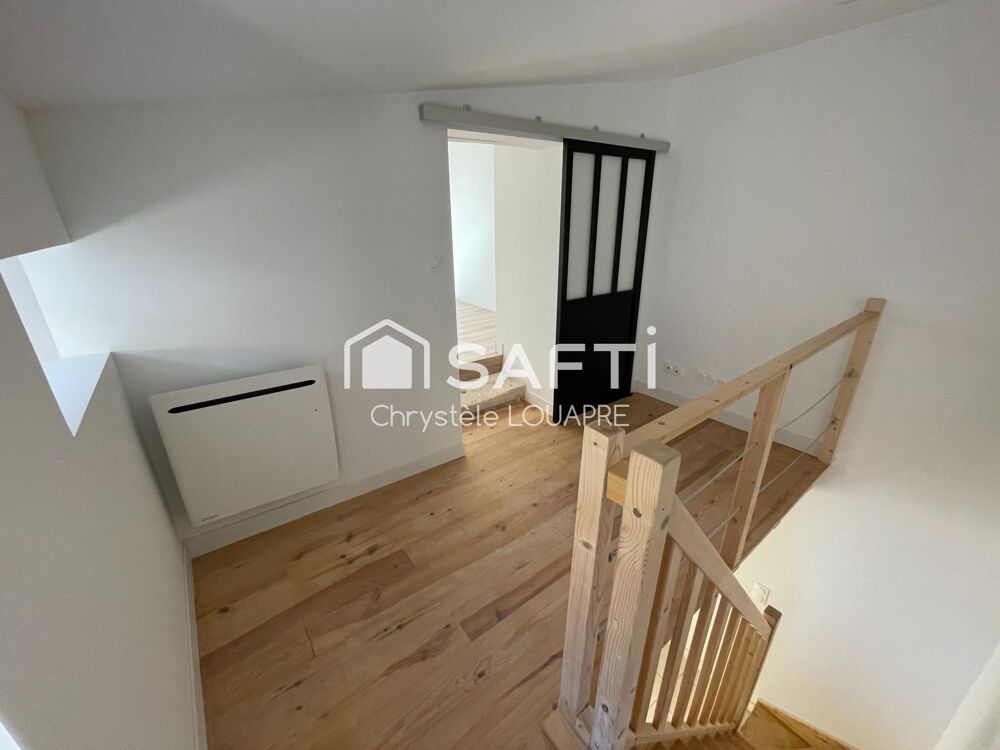 Vente Maison Entièrement rénovée : Maison de ville,  2 chambres et jardin Saint-jean-d'angely