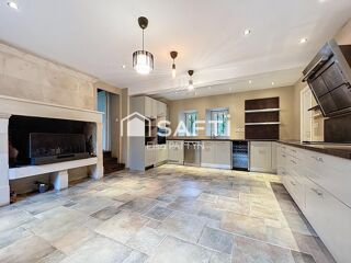  Maison à vendre 11 pièces 367 m²