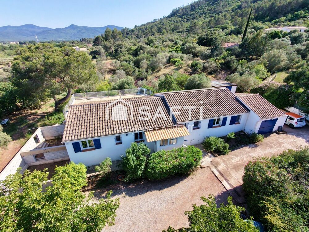 Villa de 168 m2 sur 2957 m2, 5 chambres