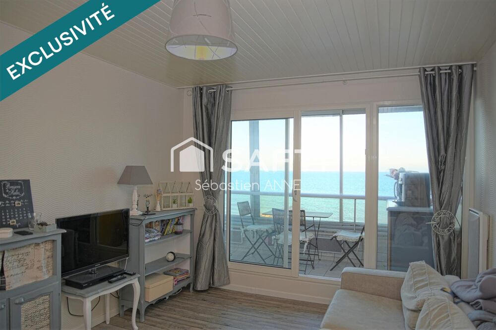 Face à la mer, appartement avec loggia !