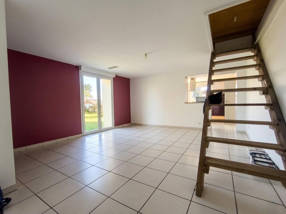 Vente Maison Séjour lumineux et grand terrain constructible Roquefort