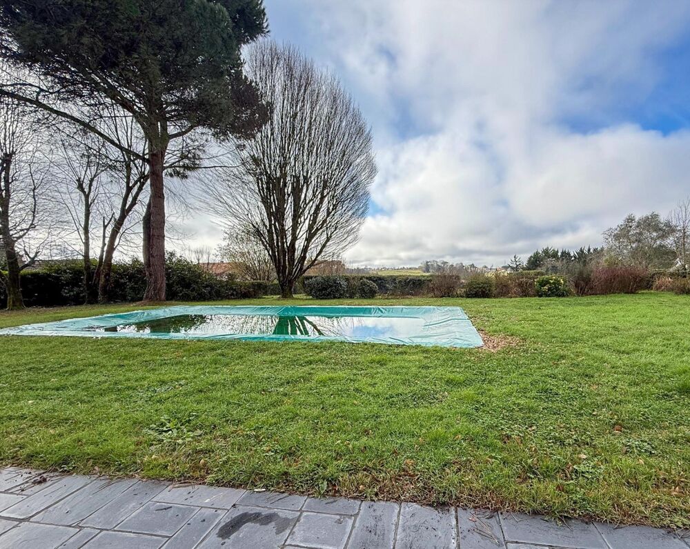 � vendre  Maison Yvrac (33370)