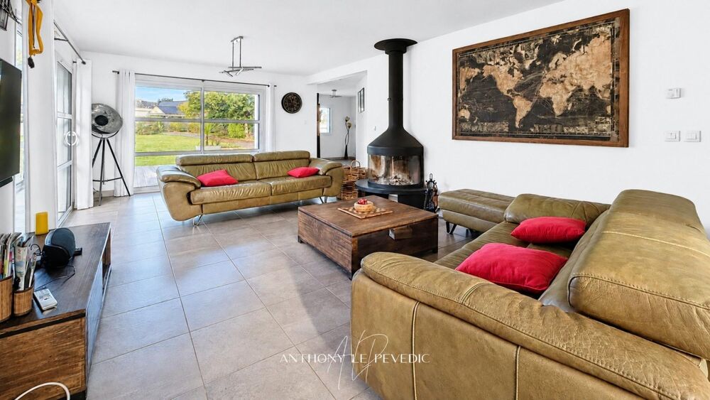 Maison - 7 pièces - 146m2
