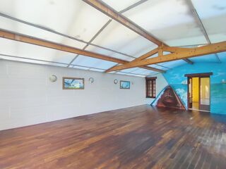  Maison à vendre 8 pièces 215 m²