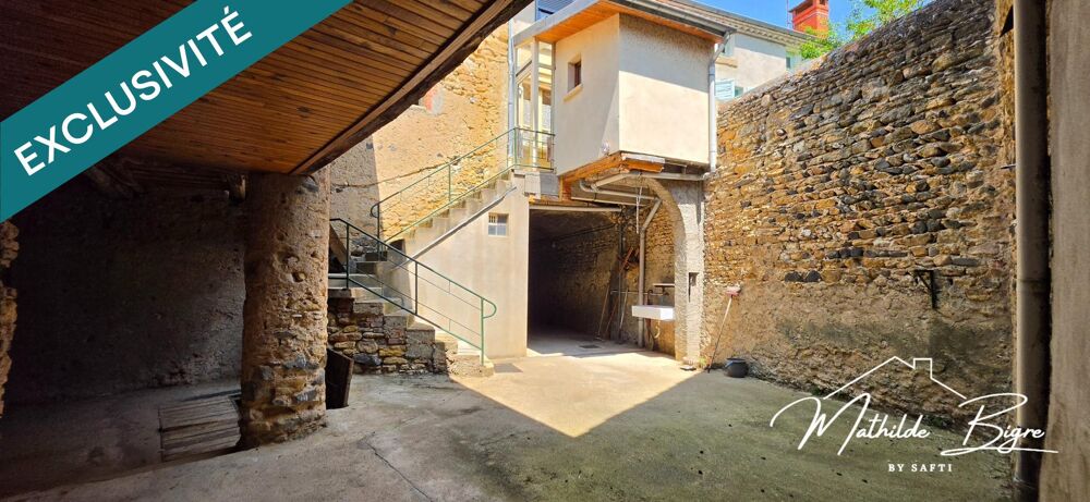 Vente Maison Maison de village avec cour et parking Saint-germain-lembron
