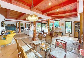  Maison � vendre 7 pi�ces 289 m�