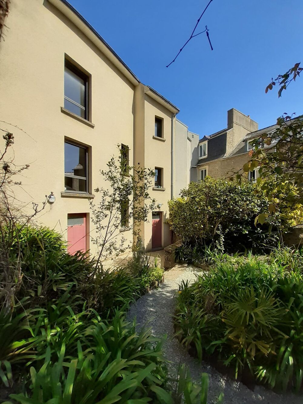 Maison 153m2 avec jardin et 2 box en bord de plage