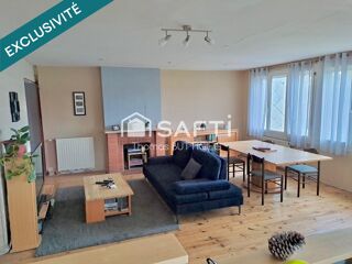 Vente Maison Maison spacieuse avec studio acoustique, garage et jardin. La planche