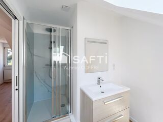  Maison  vendre 10 pices 215 m