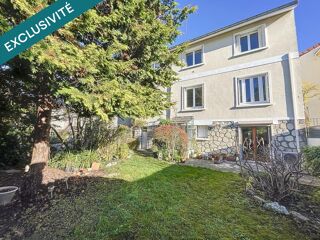  Maison  vendre 7 pices 230 m