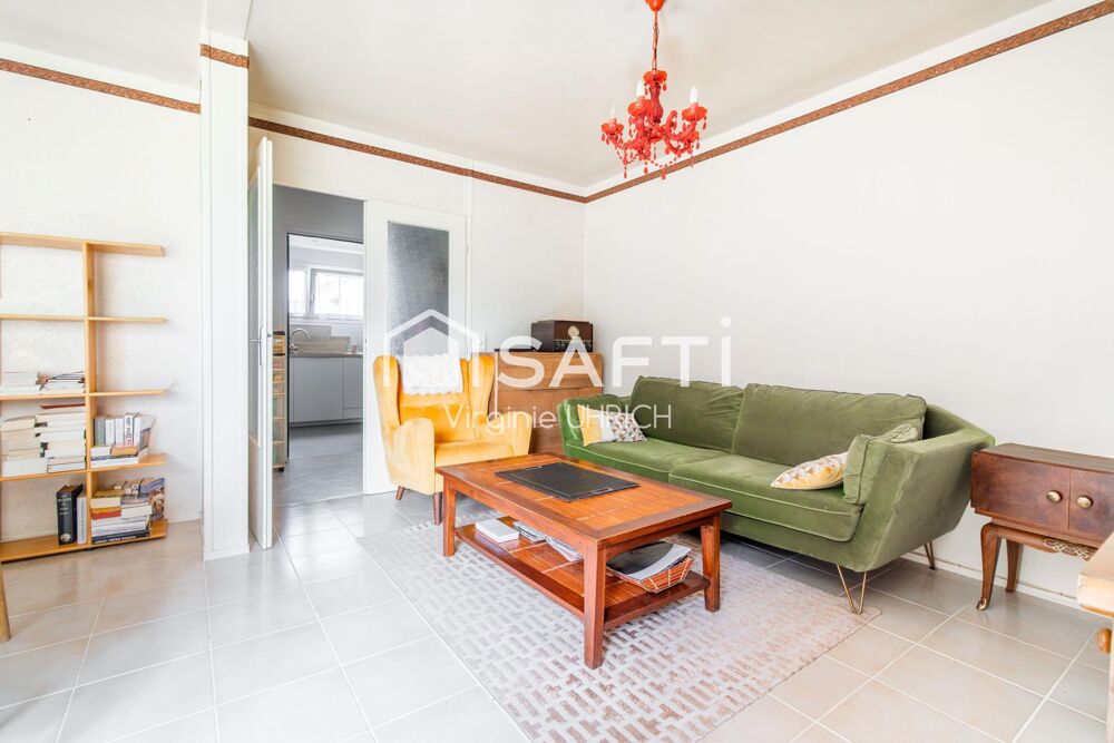 Appartement T4, à vendre, à Montigny-Le-Bretonneux, proche Gare( St Quentin en Yvelines), commerces, Facs, tout en étant calme(