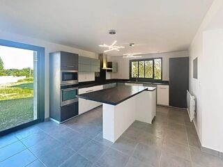  Maison � vendre 6 pi�ces 240 m�