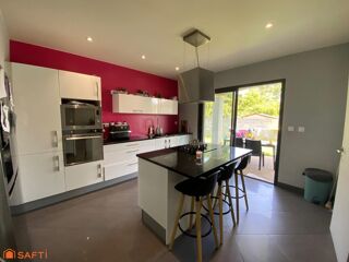  Maison à vendre 5 pièces 126 m² Sainte-livrade-sur-lot