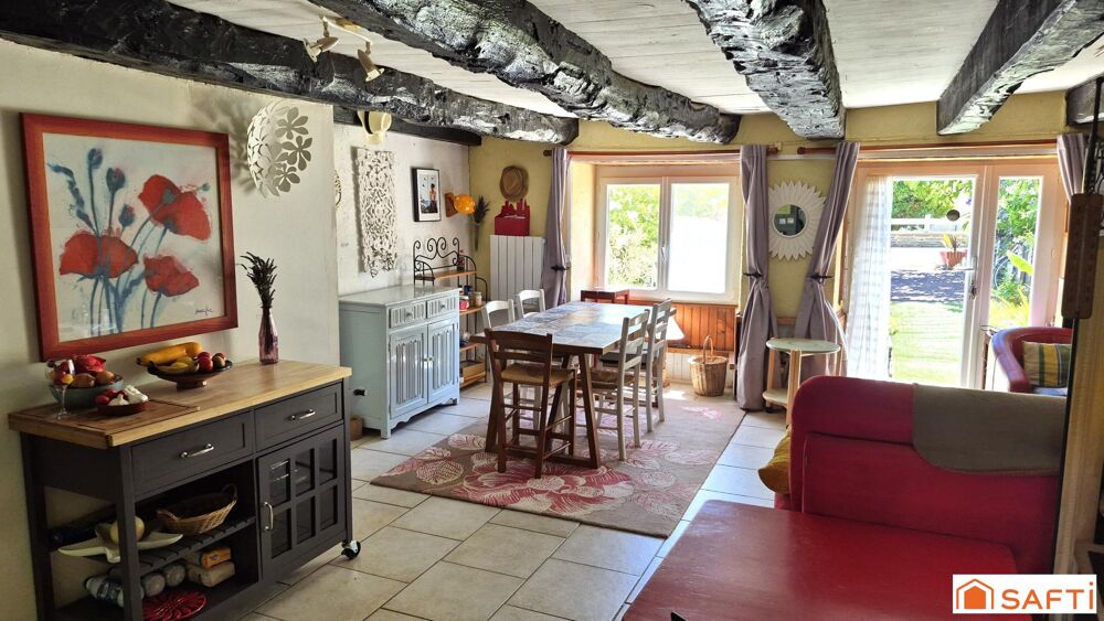 Maison de campagne en pierre avec 4 chambres.