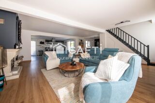  Maison  vendre 7 pices 208 m