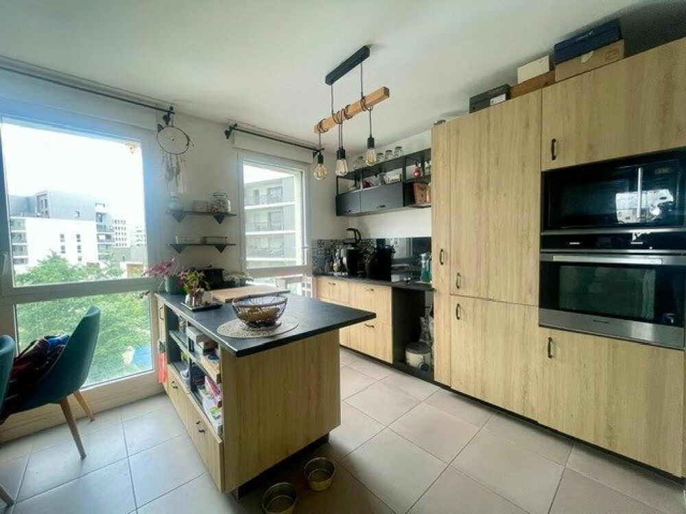Lumineux T4 avec Terrasse et balcon à visiter sans tarder !