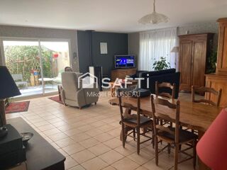  Maison à vendre 8 pièces 210 m²